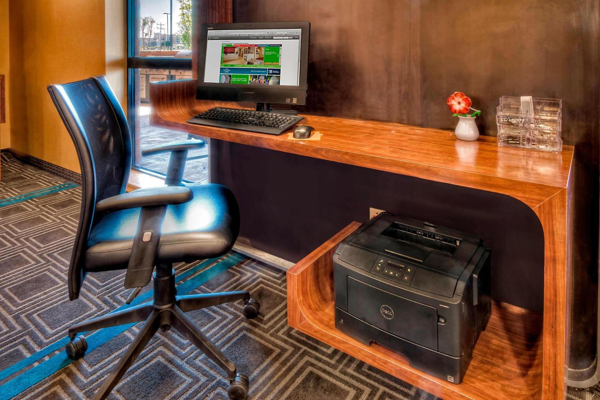 Towneplace Suites Oklahoma City Airport Екстер'єр фото