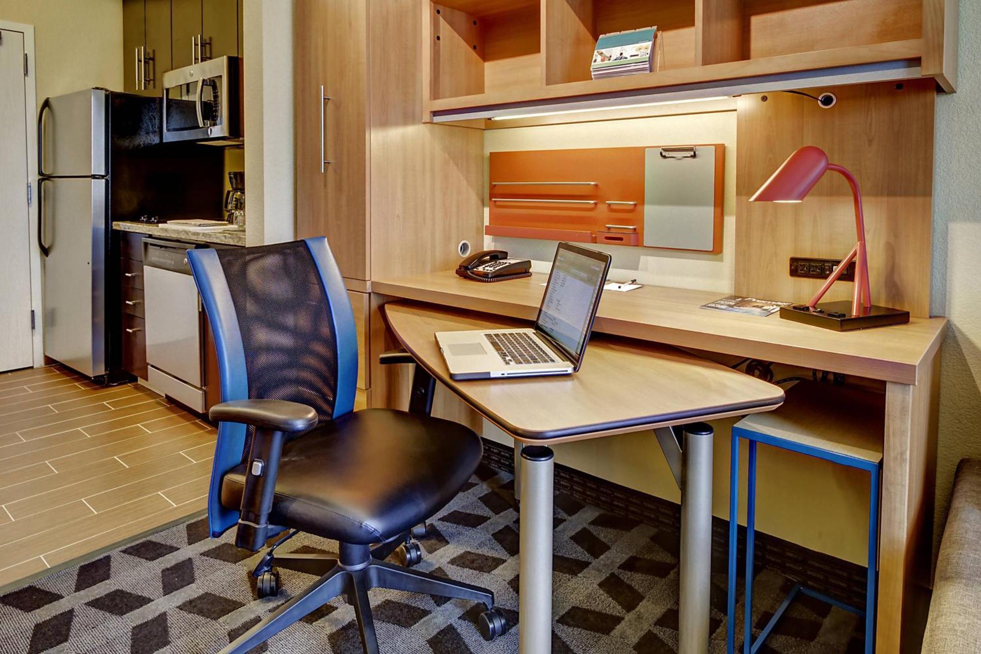 Towneplace Suites Oklahoma City Airport Екстер'єр фото